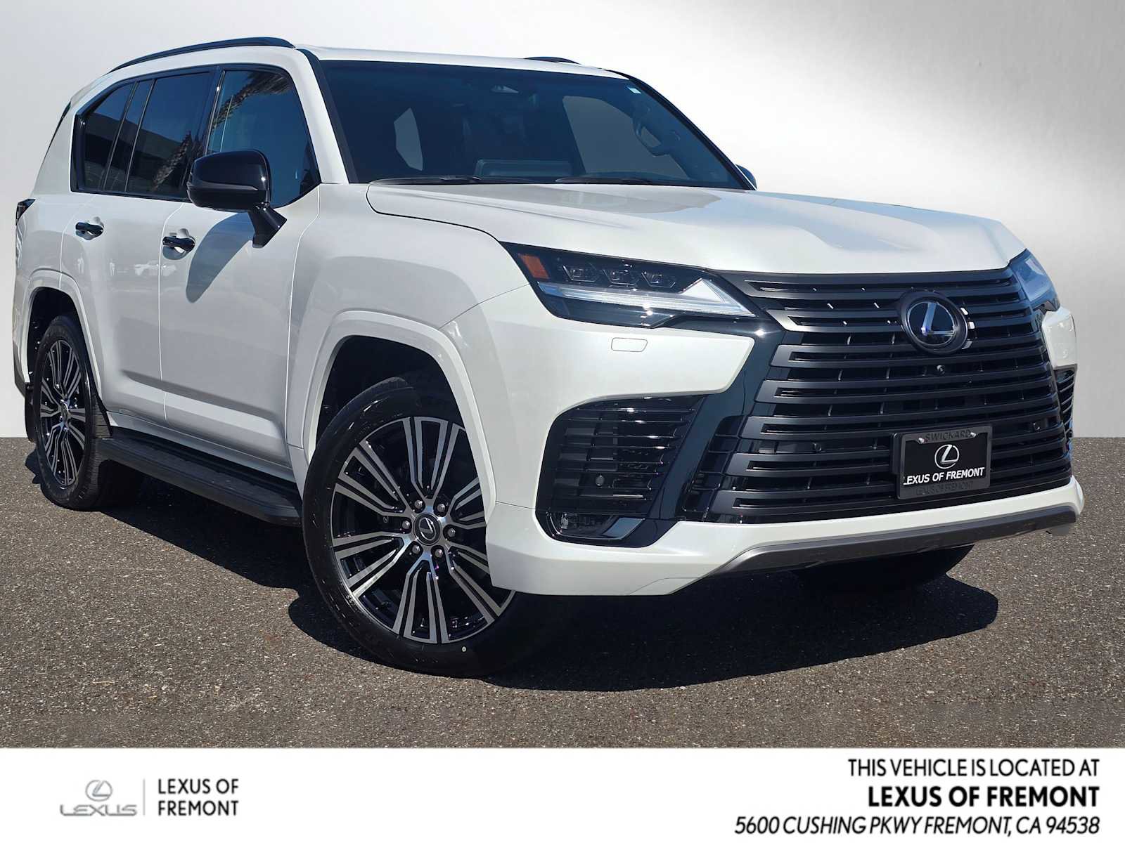 New 2026 Lexus LX 600 4WD w/ Luxury Package