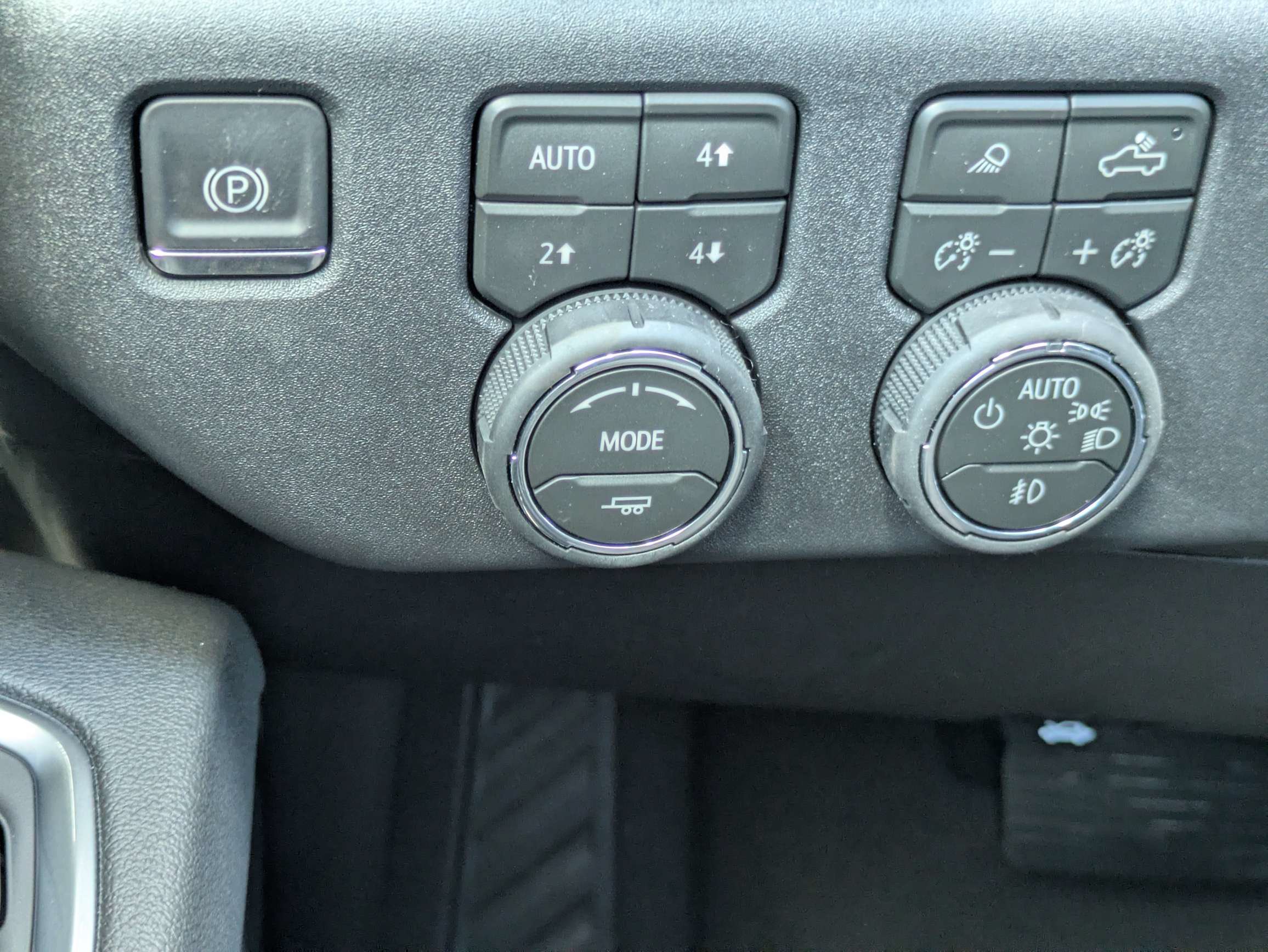 New 2026 Chevrolet Silverado 2500 High Country w/ Midnight Edition AWD/4WD image 14