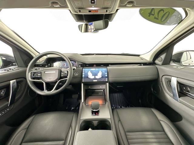 Used 2024 Land Rover Discovery Sport S image 3