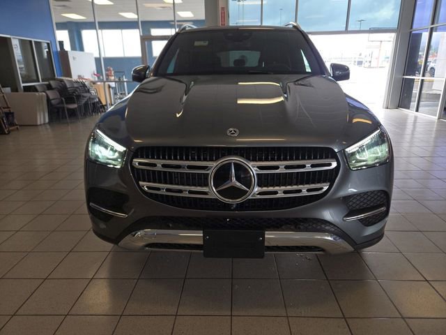 Used 2025 Mercedes-Benz GLE 450e 4MATIC image 3