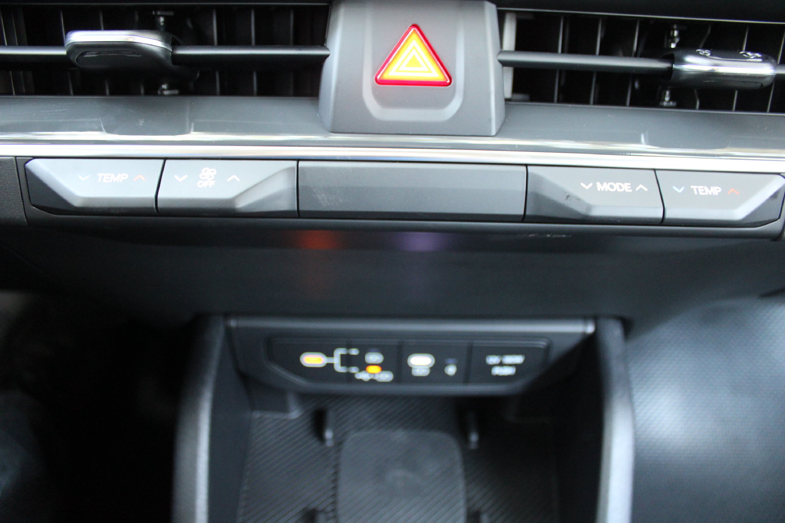 New 2026 Kia K4 EX FWD image 33