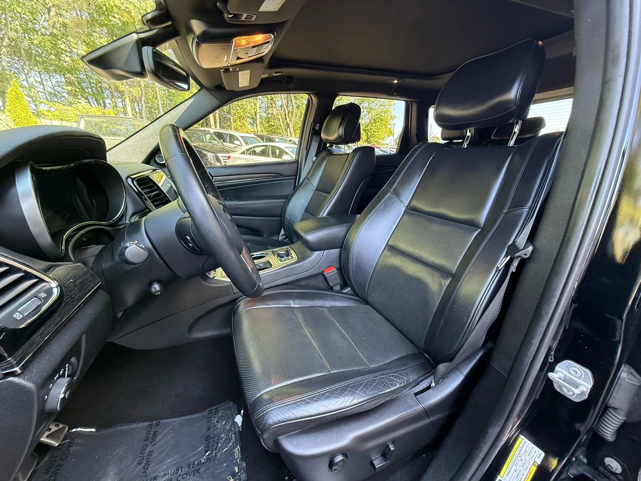 Used 2019 Jeep Grand Cherokee High Altitude AWD/4WD image 12