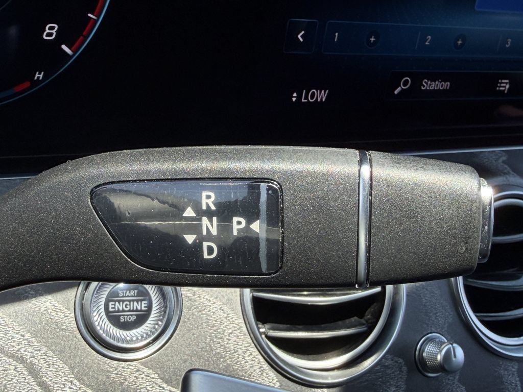 Used 2021 Mercedes-Benz E 350 4MATIC Sedan image 19