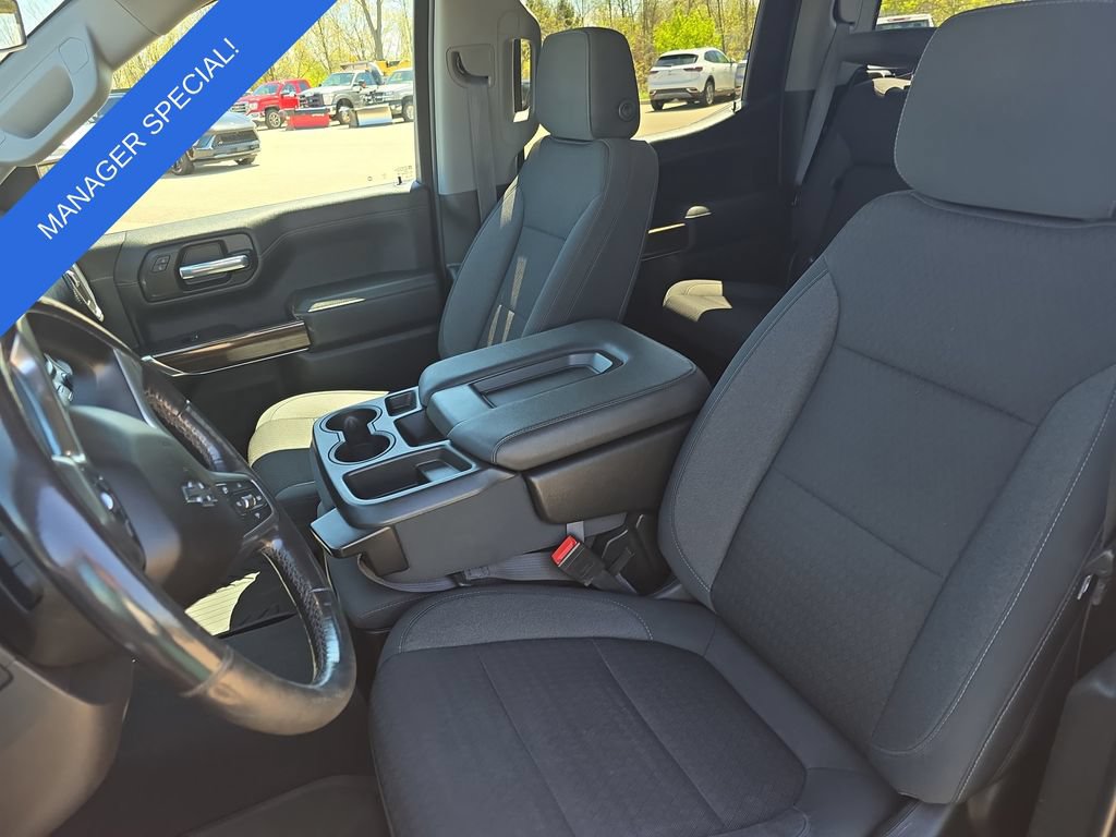 Used 2021 Chevrolet Silverado 1500 RST AWD/4WD image 15