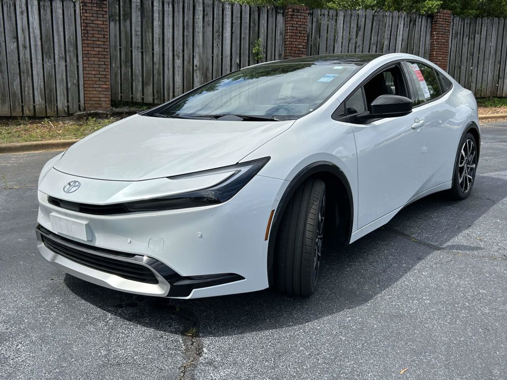 New 2026 Toyota Prius Plug-In Hybrid w/ Limited Premium Package FWD image 7