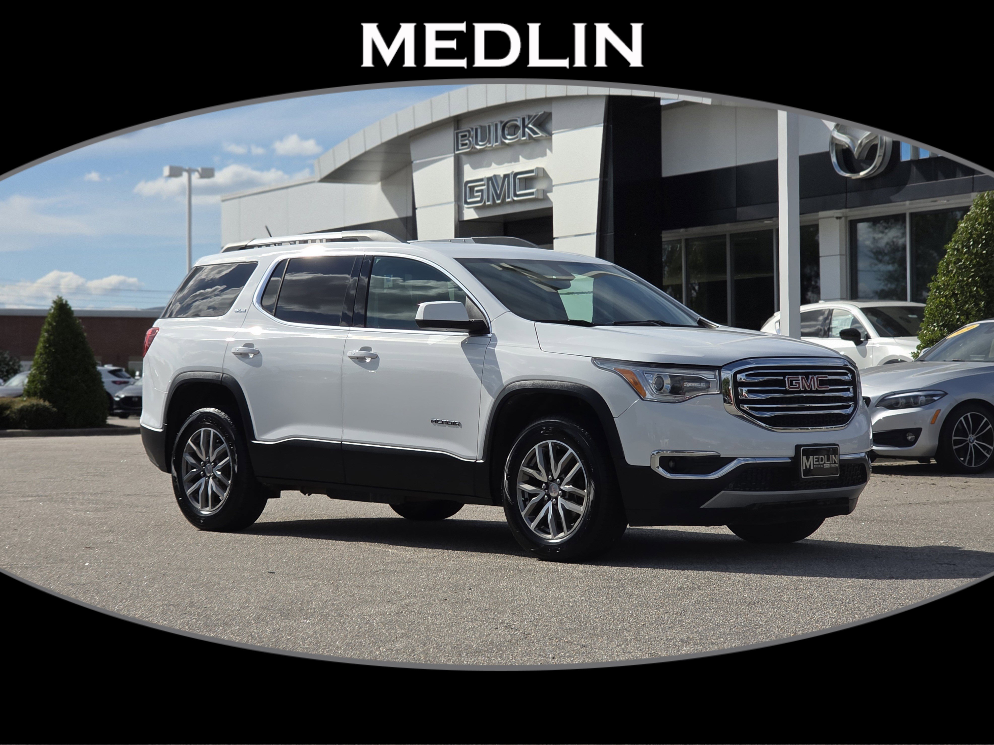 Used 2019 GMC Acadia SLE image 1