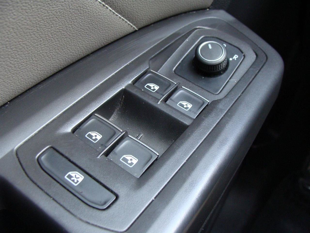 Used 2022 Volkswagen Atlas SEL AWD/4WD image 31