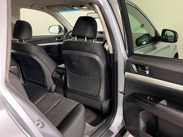 Used 2013 Subaru Outback 2.5i Premium w/ Popular Pkg 1A AWD/4WD image 26