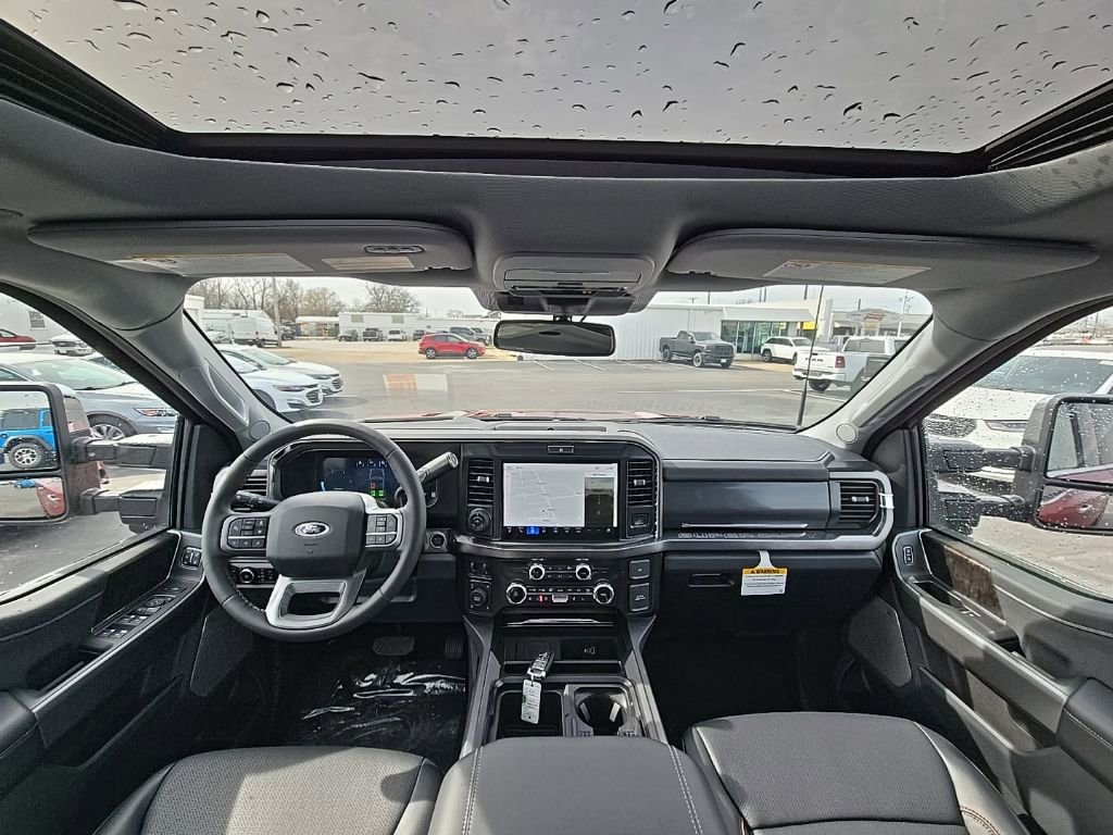 New 2026 Ford F250 Lariat w/ Lariat Ultimate Package image 2