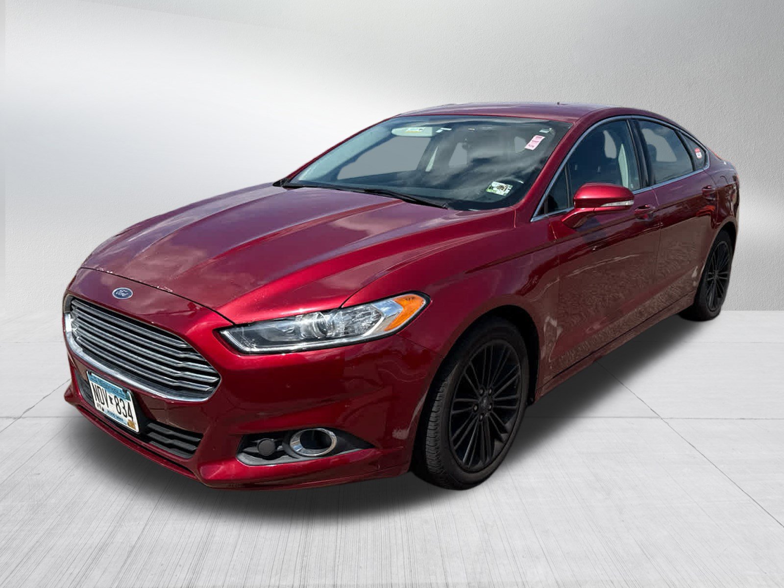 Used 2014 Ford Fusion SE w/ Equipment Group 202A FWD image 3