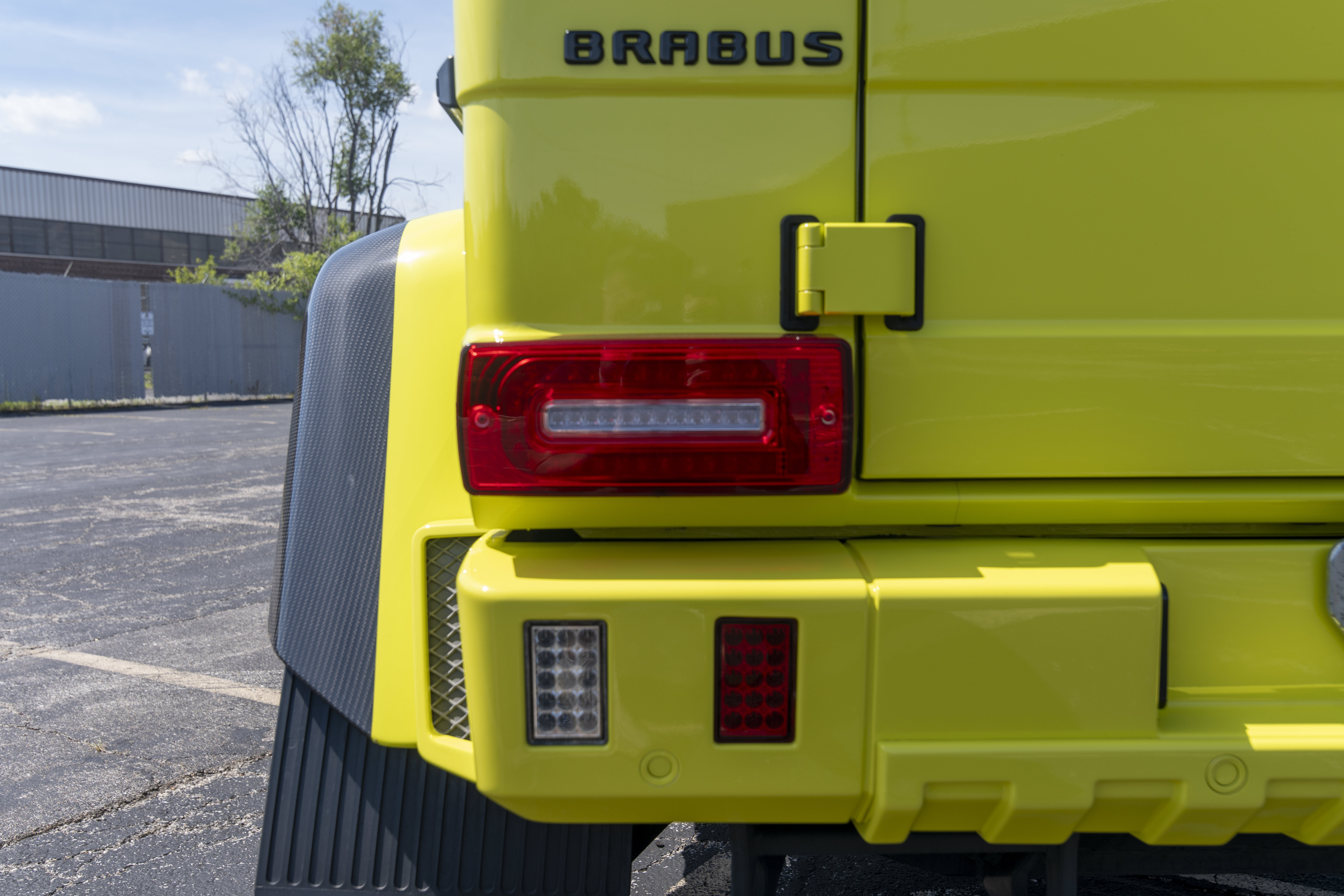Used 2017 Mercedes-Benz G 550 Squared image 4