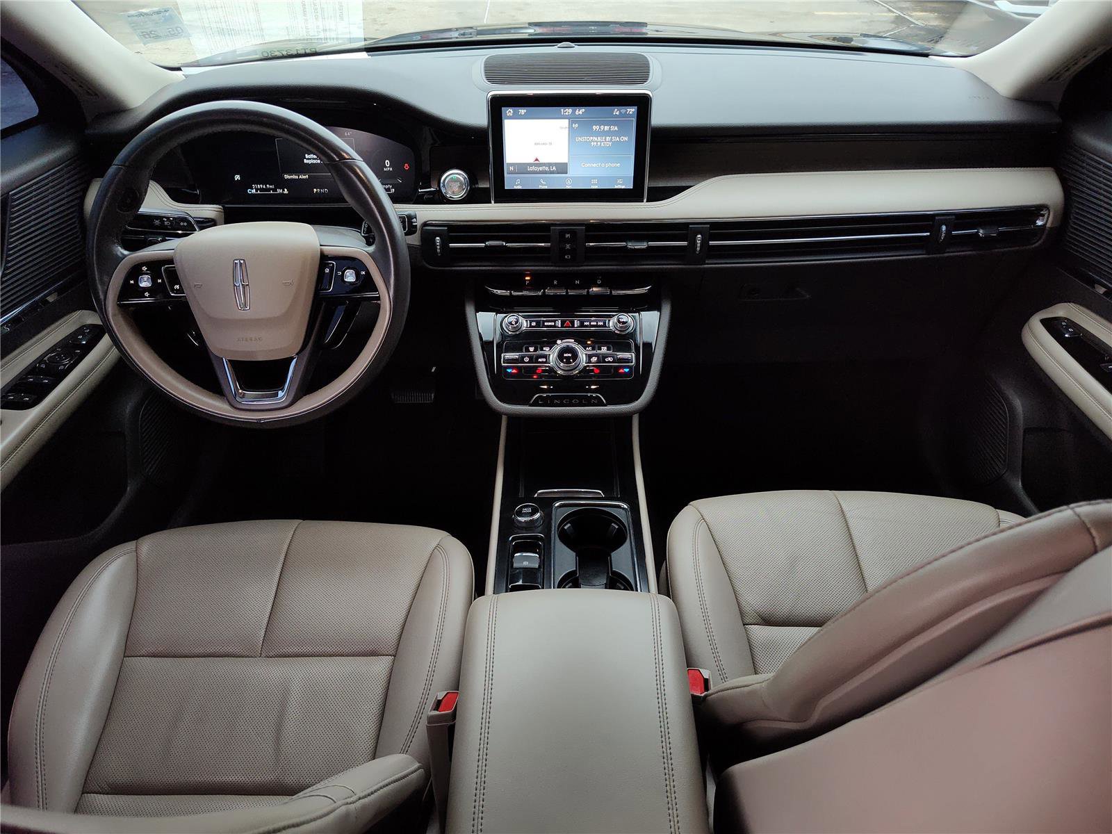 Used 2022 Lincoln Corsair Reserve image 21