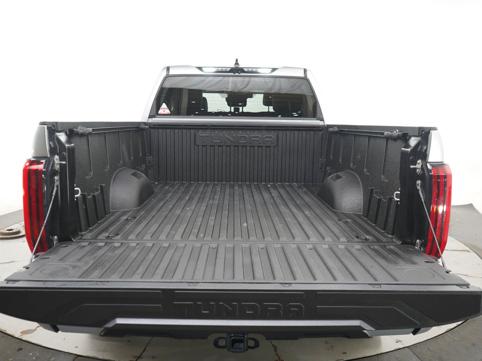 Used 2023 Toyota Tundra Limited w/ TRD Off-Road Package AWD/4WD image 18