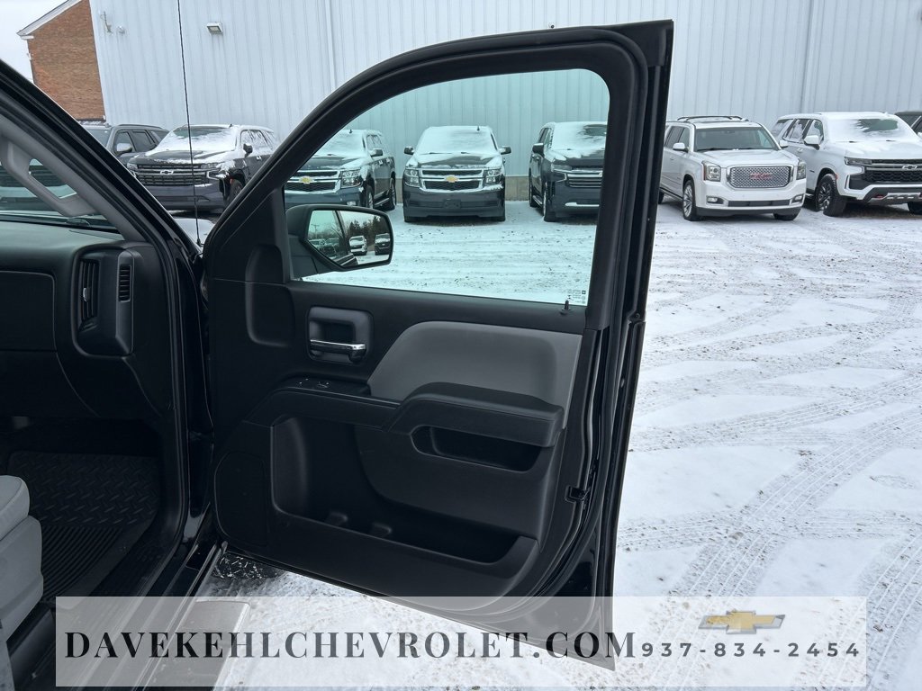 Used 2016 Chevrolet Silverado 1500 Custom w/ Custom Convenience Package image 21