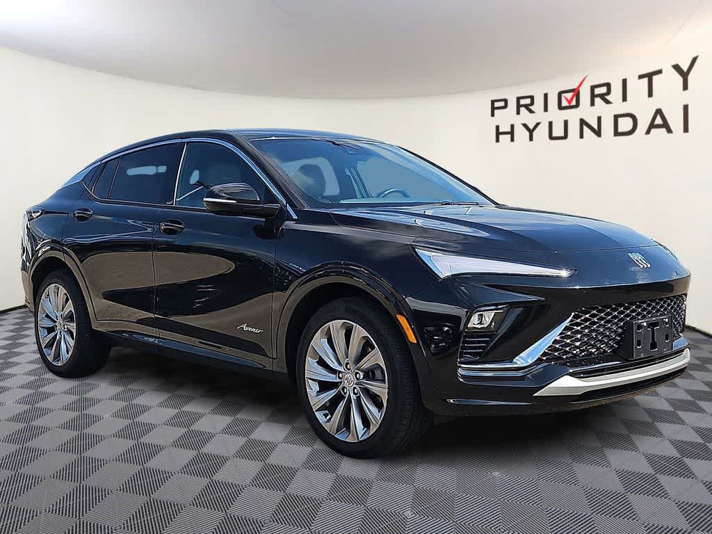 Used 2025 Buick Envista Avenir FWD image 3