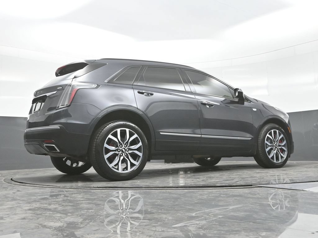 Certified 2022 Cadillac XT5 Sportv w/ LPO, Floor Liner Package AWD/4WD image 24