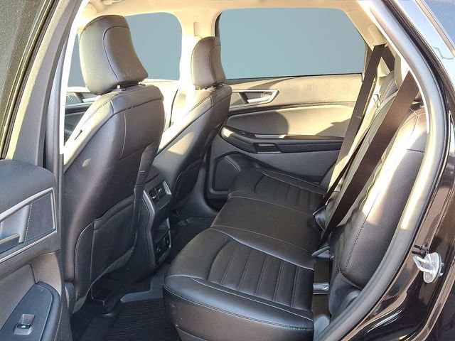 Used 2024 Ford Edge SEL w/ Convenience Package image 7