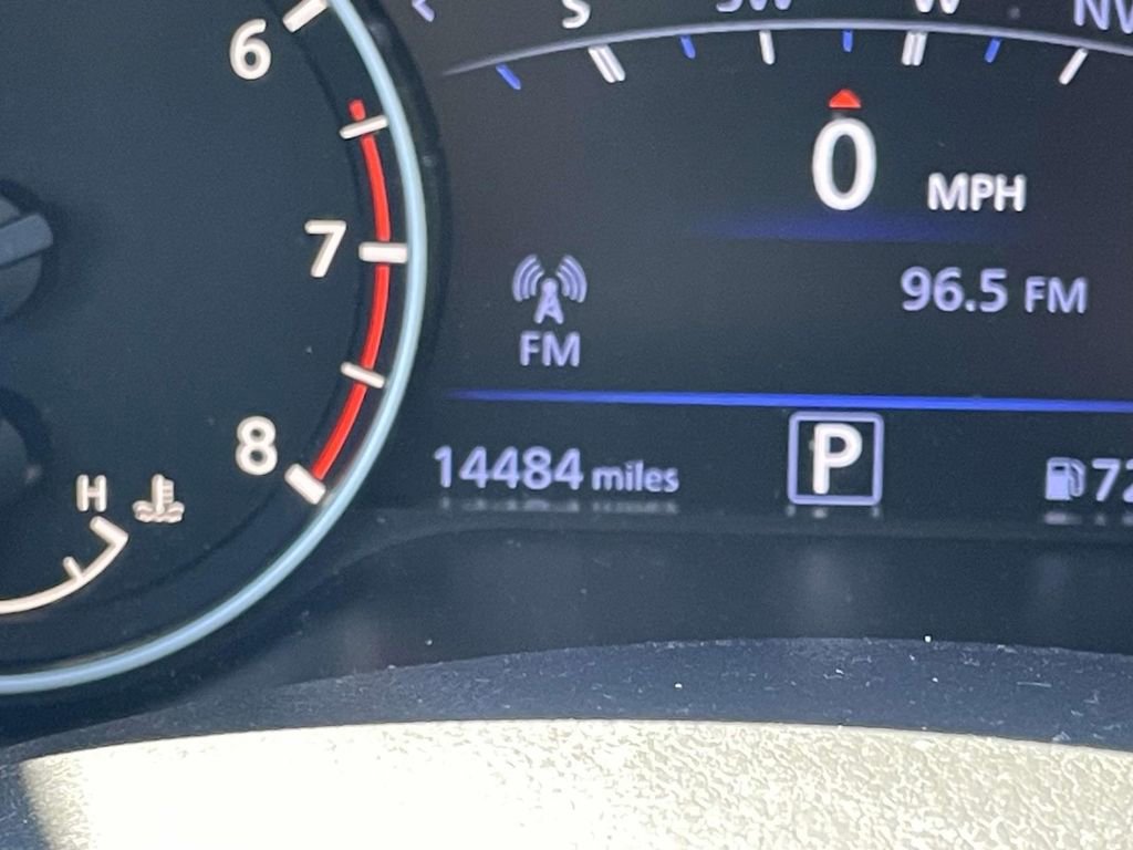 Used 2024 Nissan Altima 2.5 SV w/ SV Premium Package image 31