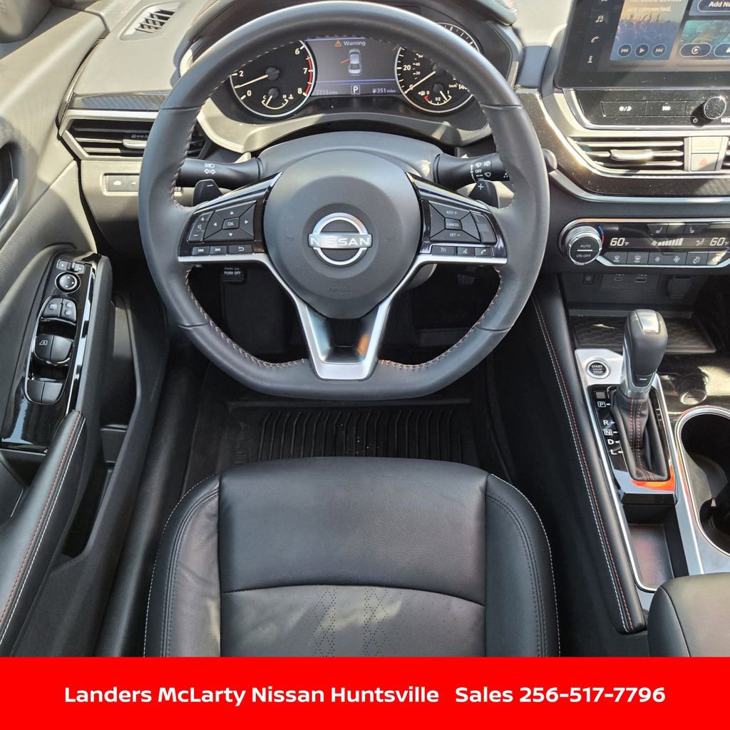 Used 2025 Nissan Altima 2.5 SR w/ SR Premium Package image 15