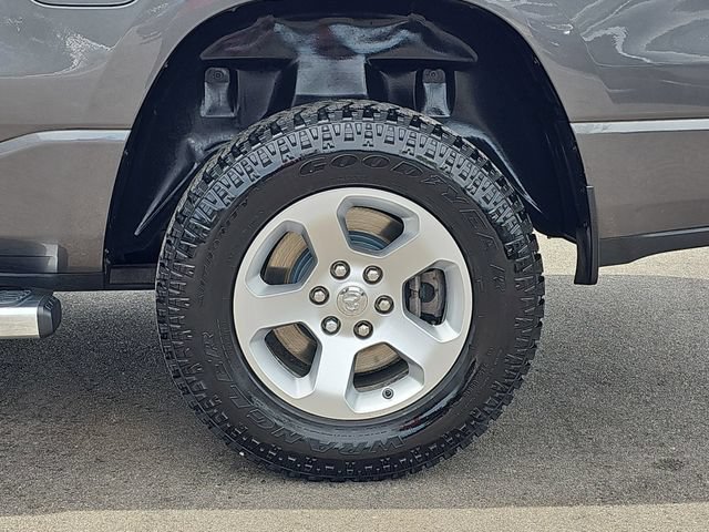 Used 2019 RAM 1500 Big Horn AWD/4WD image 36
