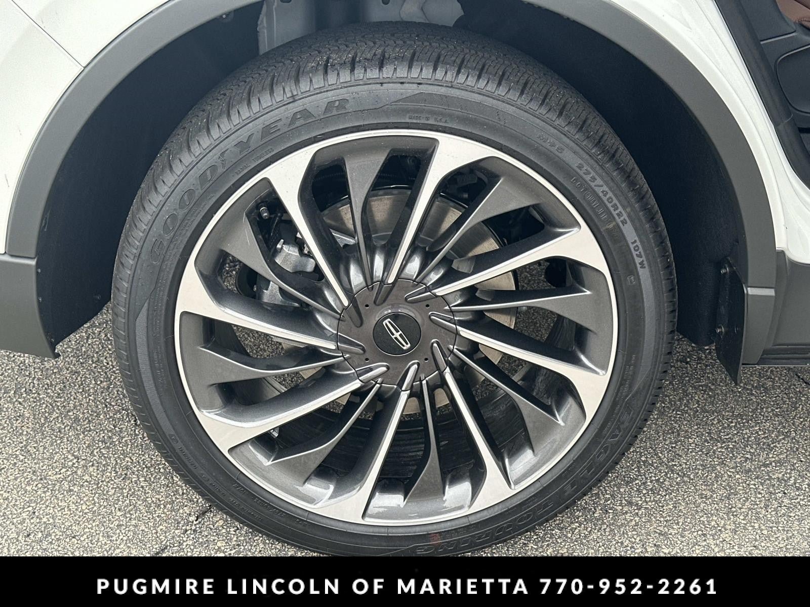 New 2026 Lincoln Aviator Reserve w/ Illumination Package AWD/4WD image 17