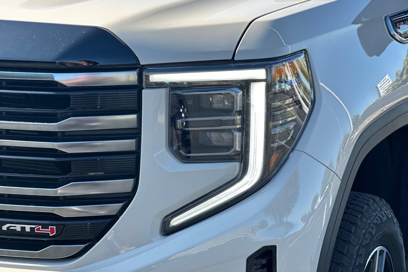Used 2026 GMC Sierra 1500 AT4 w/ AT4 Premium Package AWD/4WD image 51
