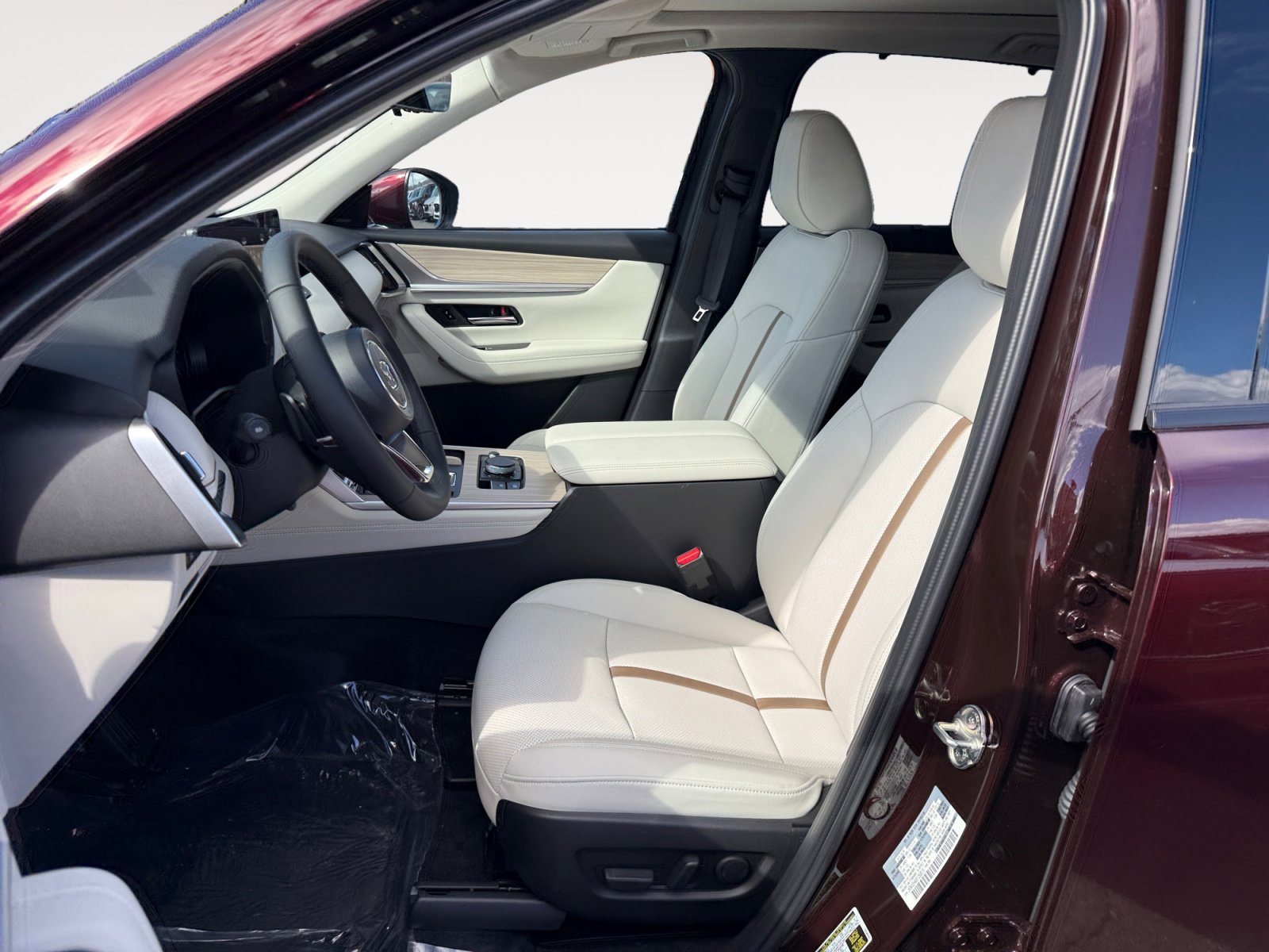 New 2025 MAZDA CX-90 Plug-In Hybrid w/ Premium Plus image 10