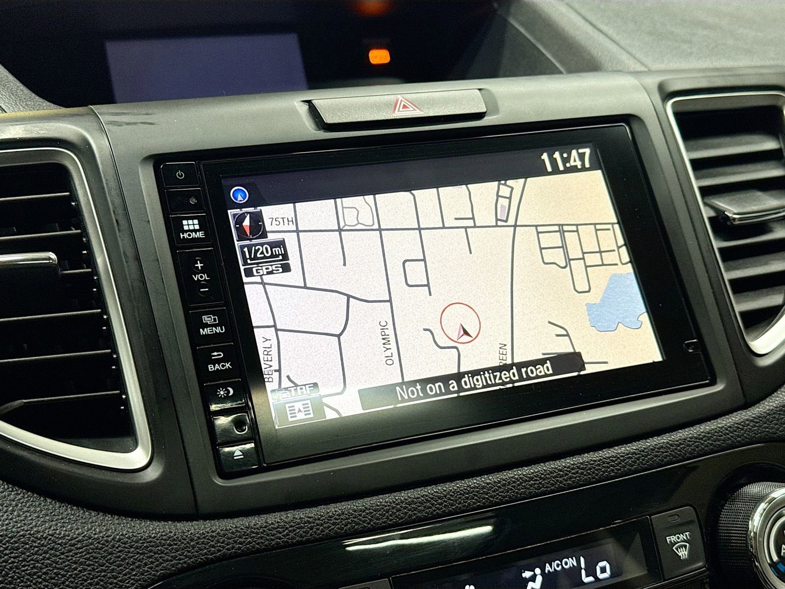 Used 2016 Honda CR-V Touring image 14