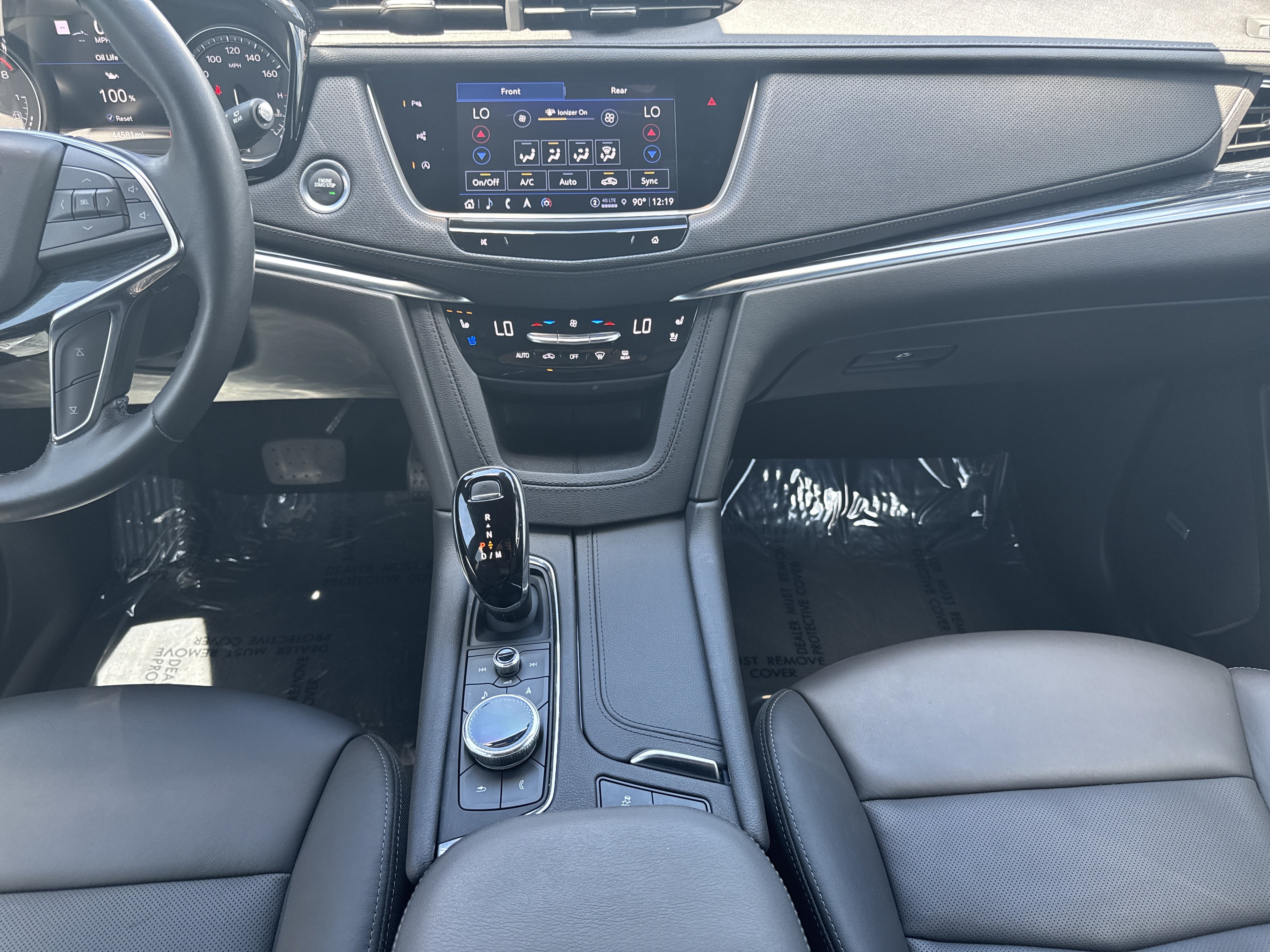Certified 2024 Cadillac XT5 Premium Luxury w/ Technology Package FWD image 15