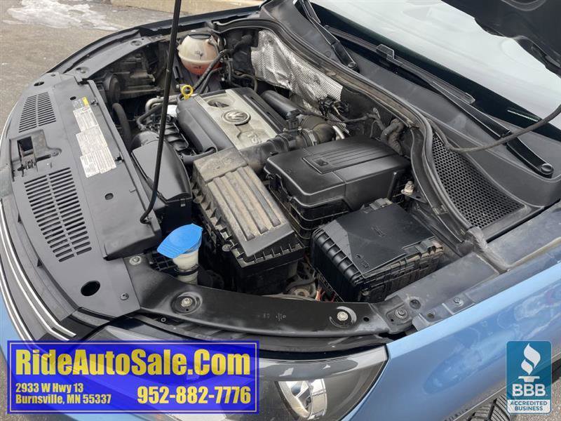 Used 2017 Volkswagen Tiguan S image 22