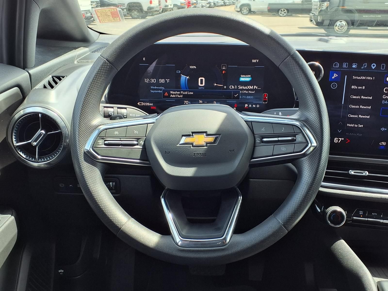 Used 2026 Chevrolet Equinox EV LT FWD image 12