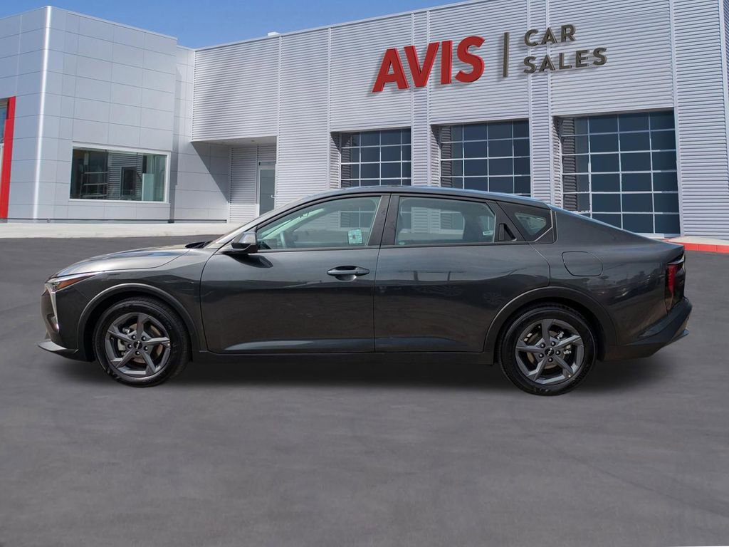 Used 2025 Kia K4 LXS image 10