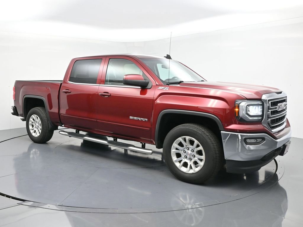 Used 2017 GMC Sierra 1500 SLE w/ SLE Value Package AWD/4WD image 5