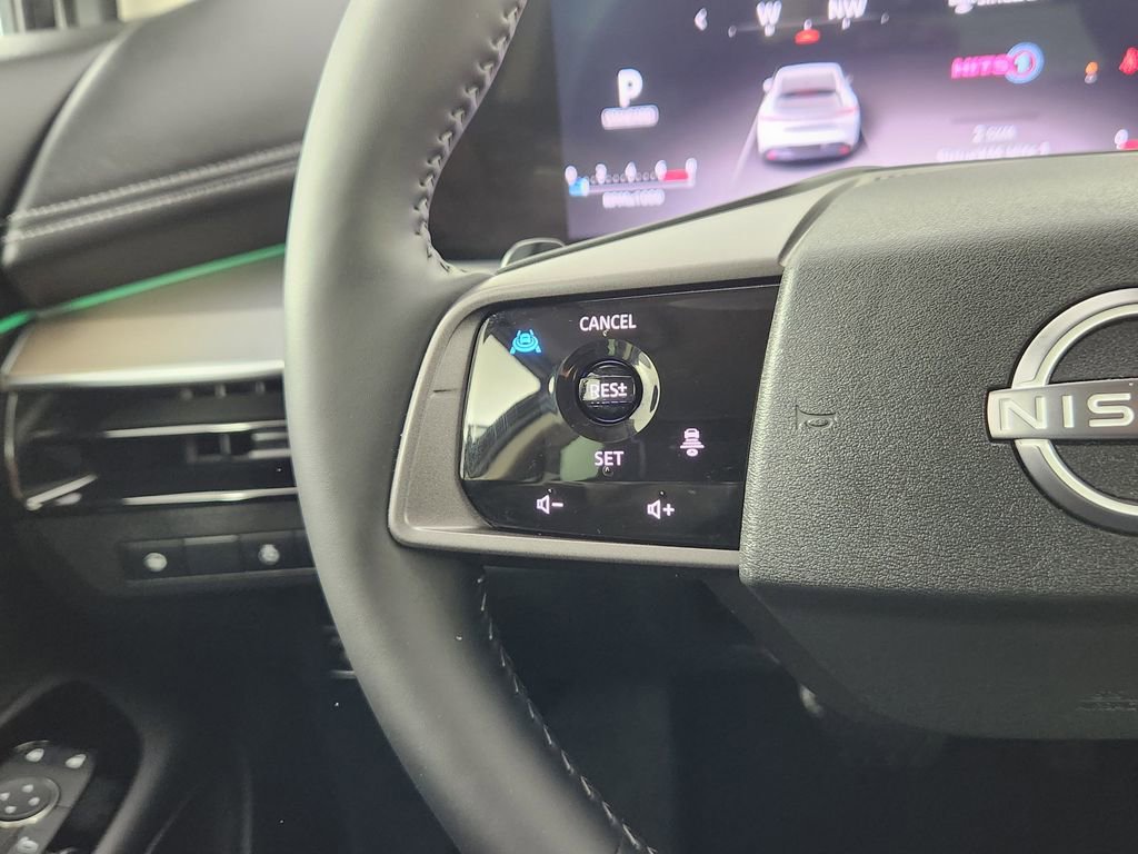 Certified 2025 Nissan Murano SL image 17