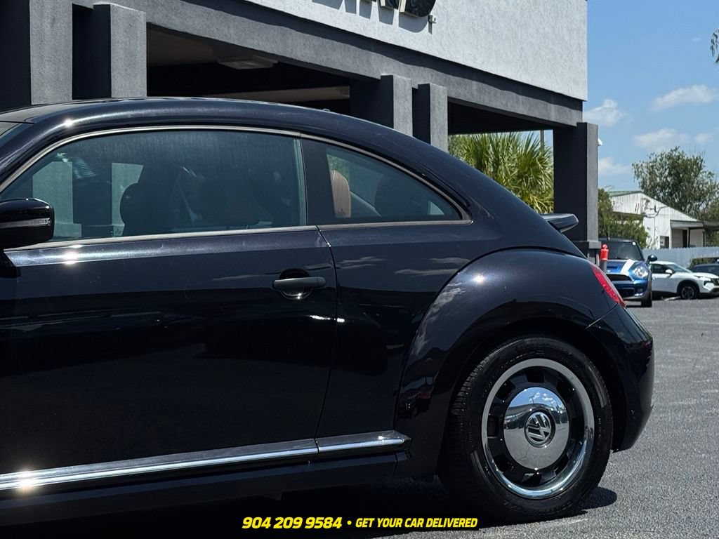 Used 2016 Volkswagen Beetle 1.8T Classic FWD image 3