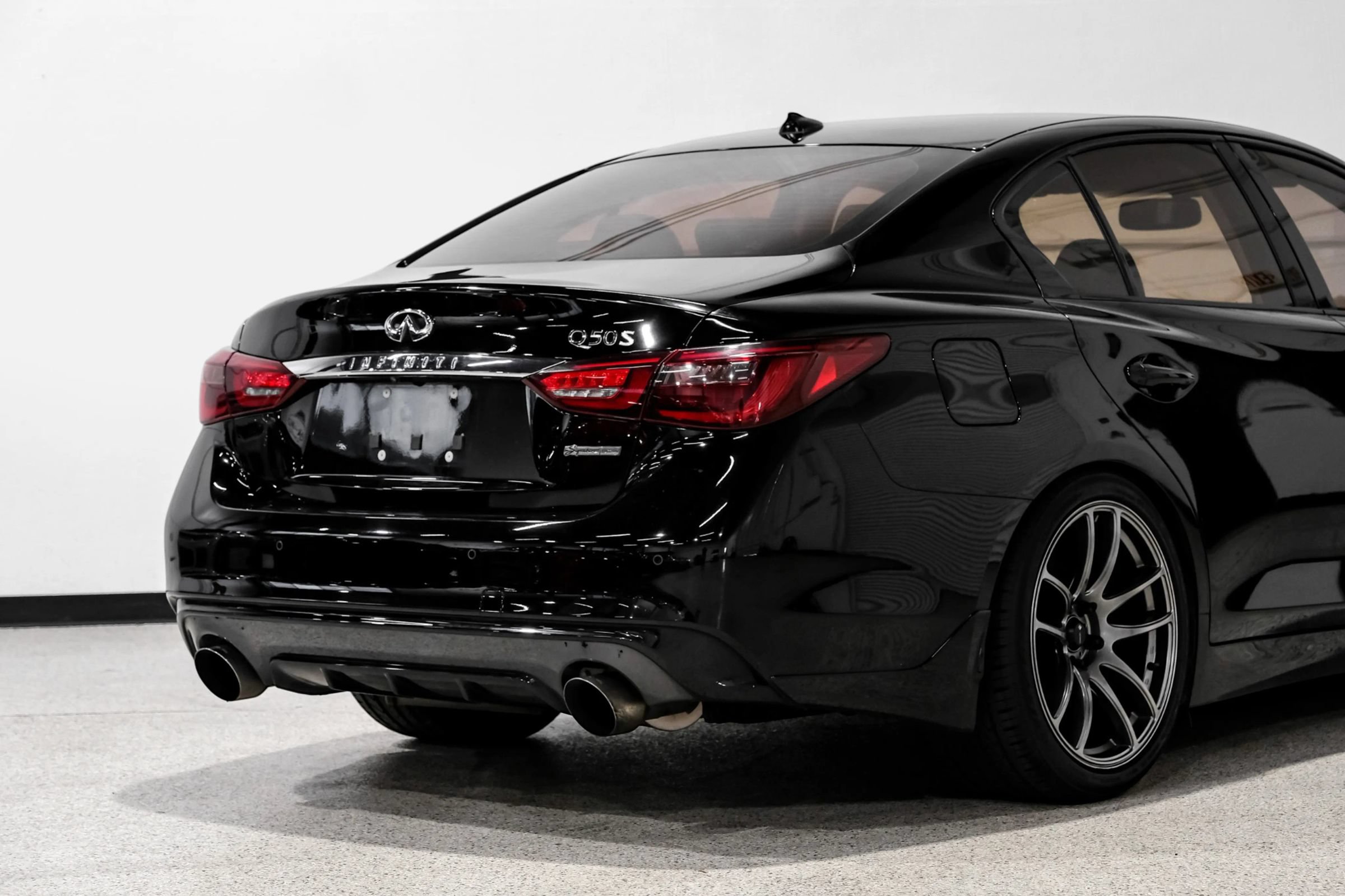 Used 2019 INFINITI Q50 Signature Edition RWD image 14