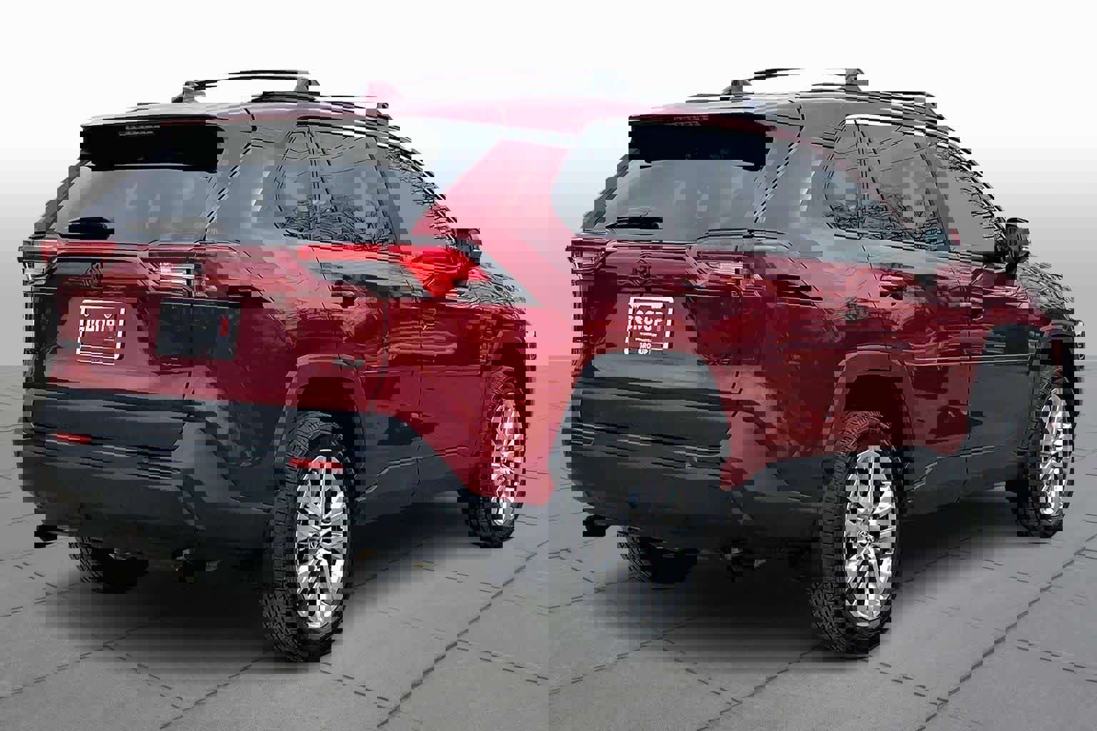 Used 2025 Toyota RAV4 XLE Premium image 13