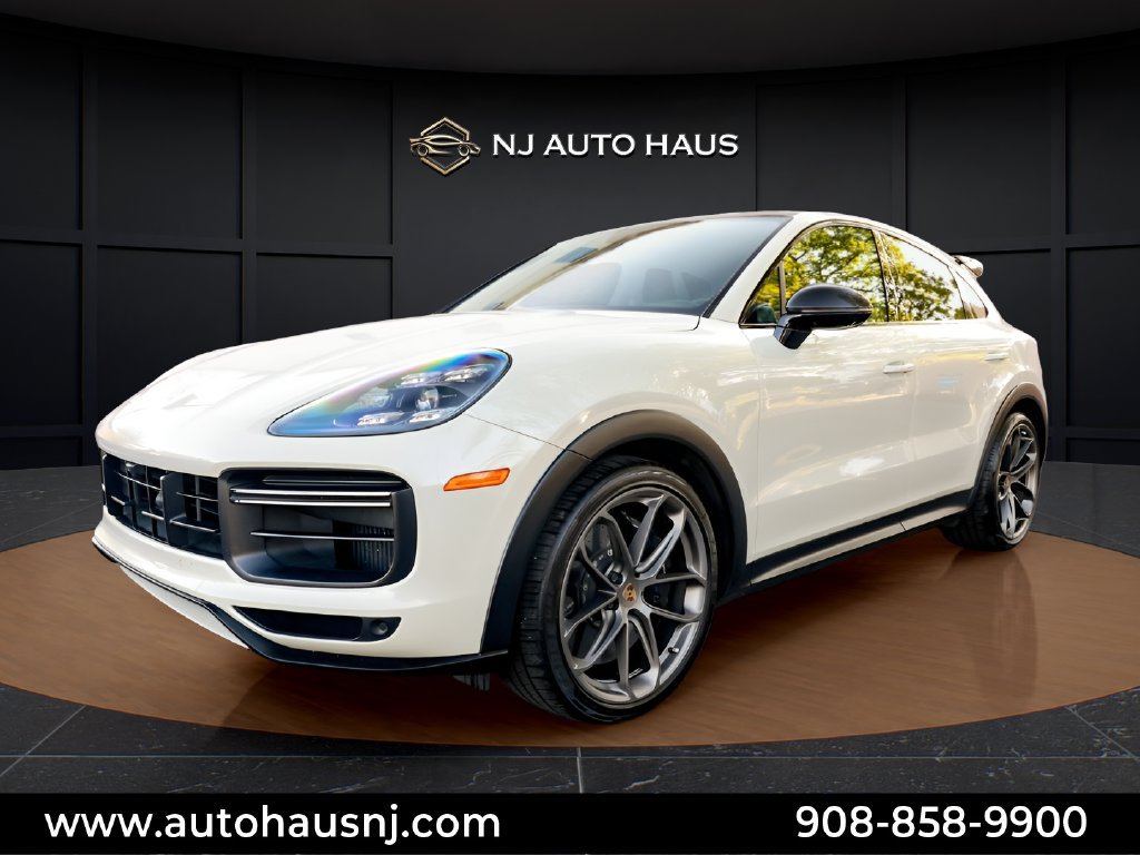 Used 2023 Porsche Cayenne Turbo GT AWD/4WD image 4
