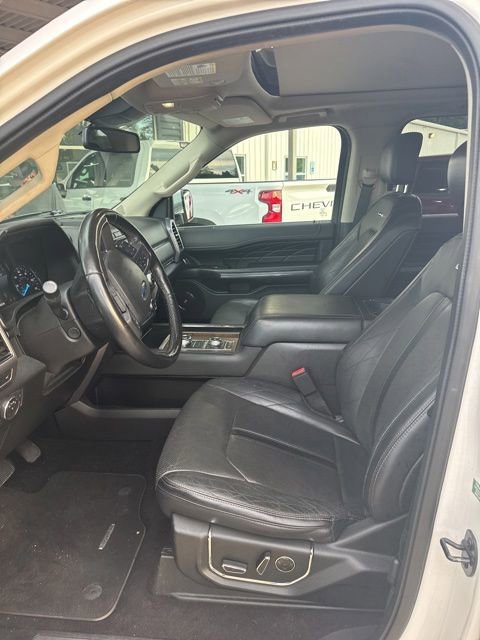 Used 2019 Ford Expedition Platinum AWD/4WD image 10