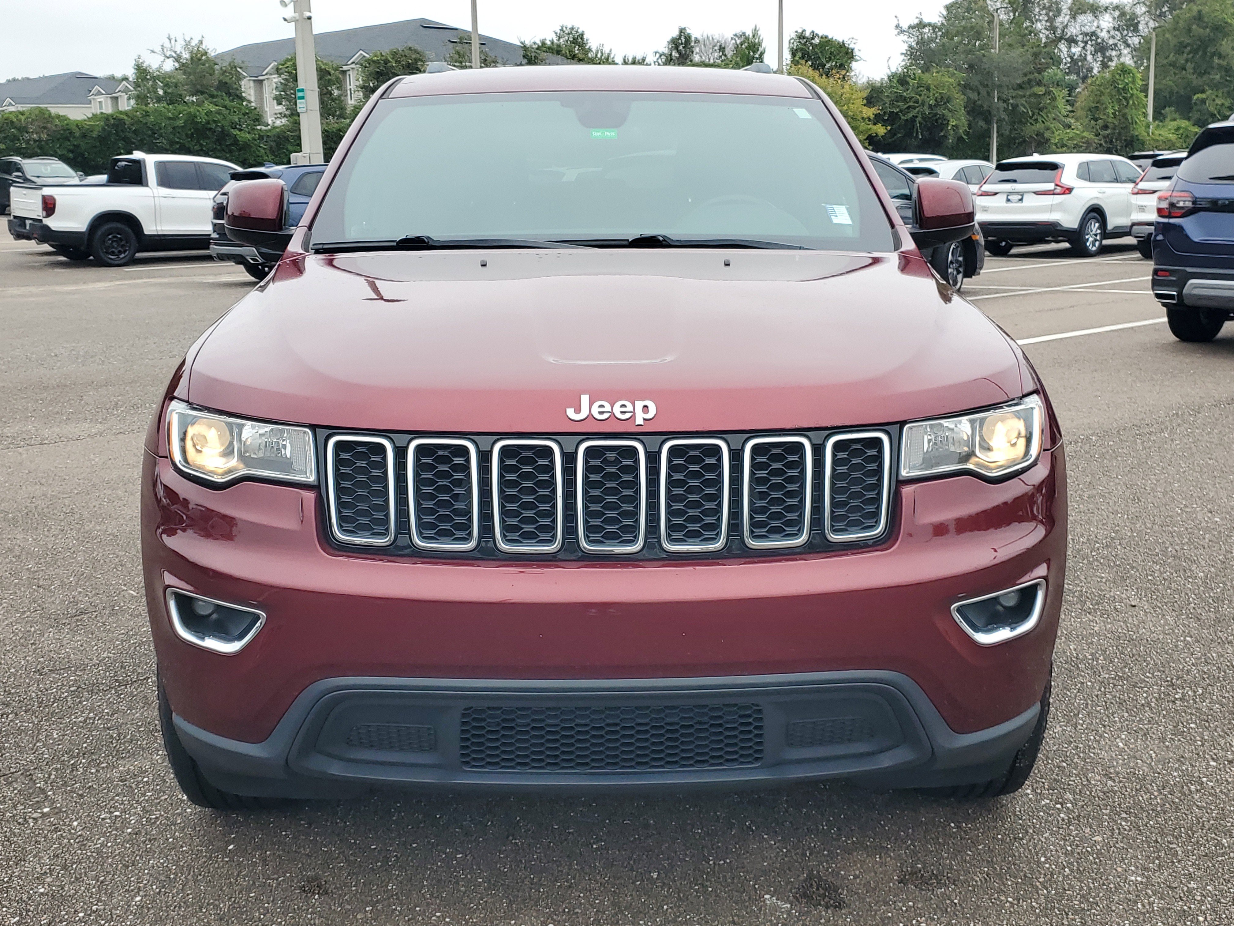 Used 2018 Jeep Grand Cherokee Laredo image 18