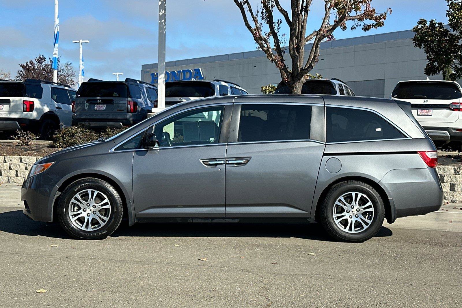 Used 2012 Honda Odyssey EX image 7