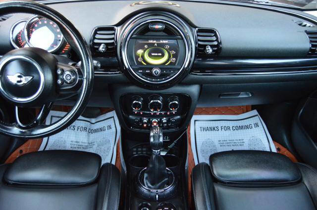 Used 2017 MINI Cooper Clubman S image 18