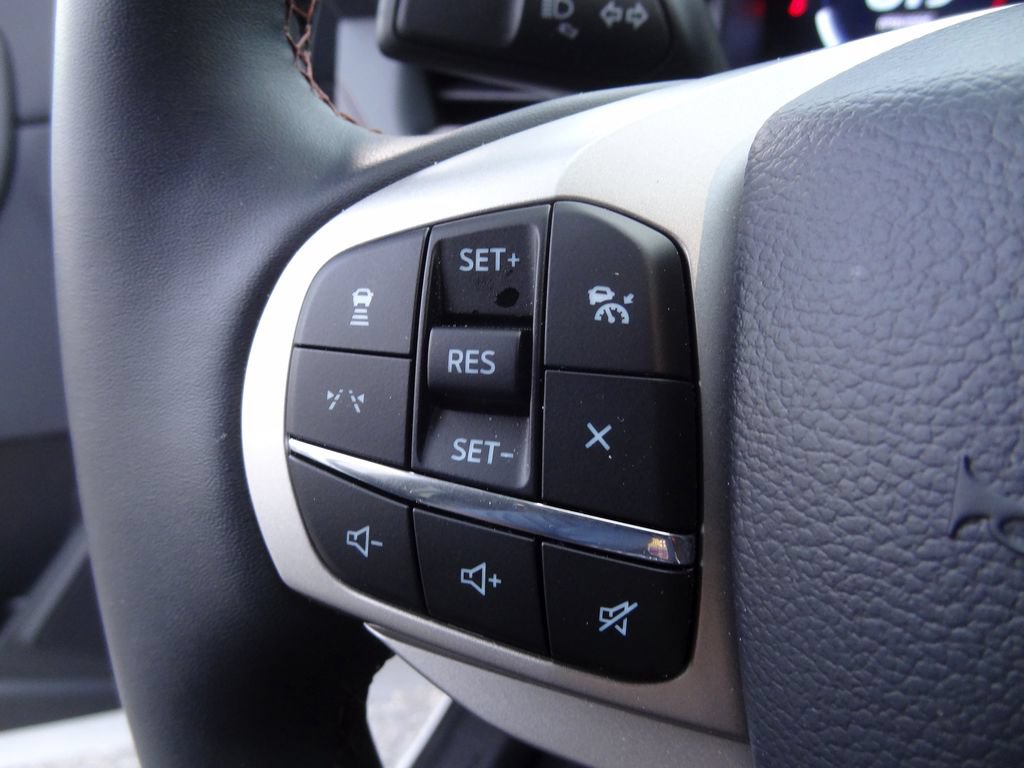 Used 2026 Ford Explorer Active w/ Active Comfort Package AWD/4WD image 20