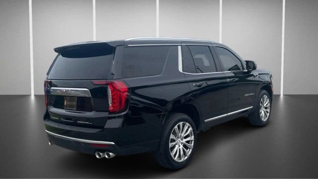 Used 2023 GMC Yukon Denali AWD/4WD image 7