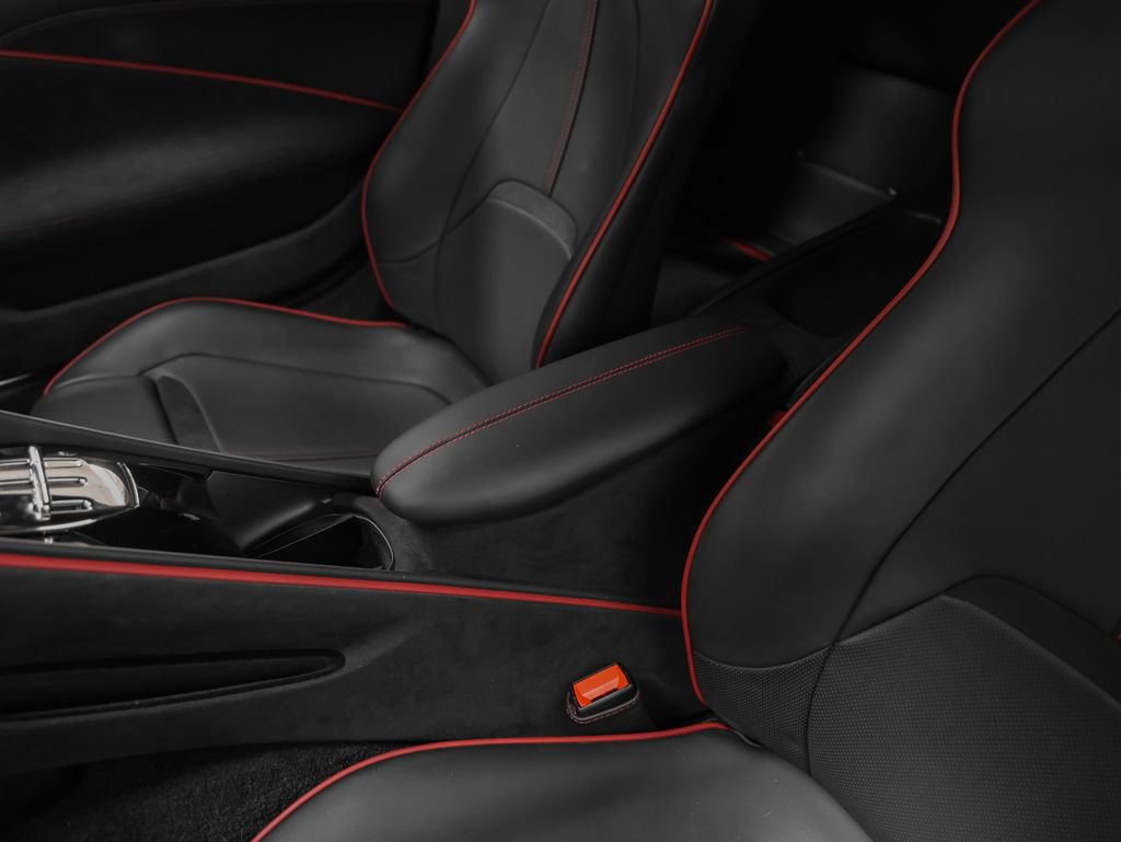 Certified 2022 Ferrari Roma RWD image 52
