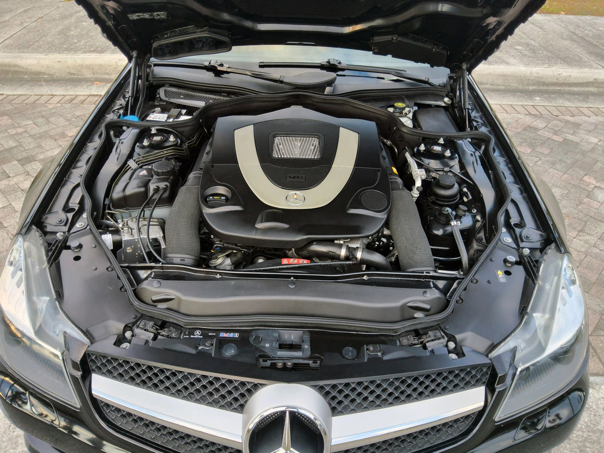 Used 2012 Mercedes-Benz SL 550 image 45