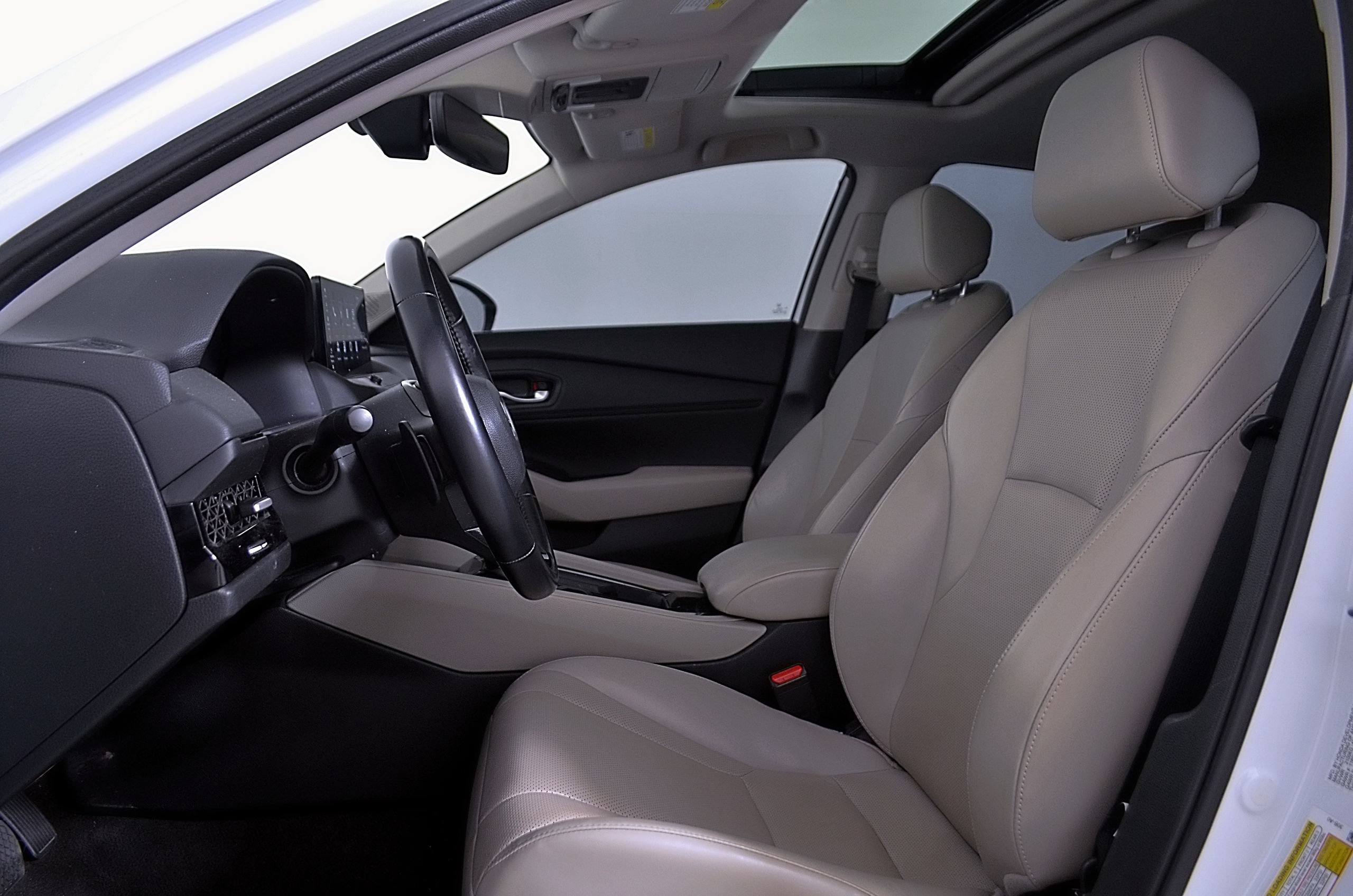 Used 2023 Honda Accord EX-L image 25