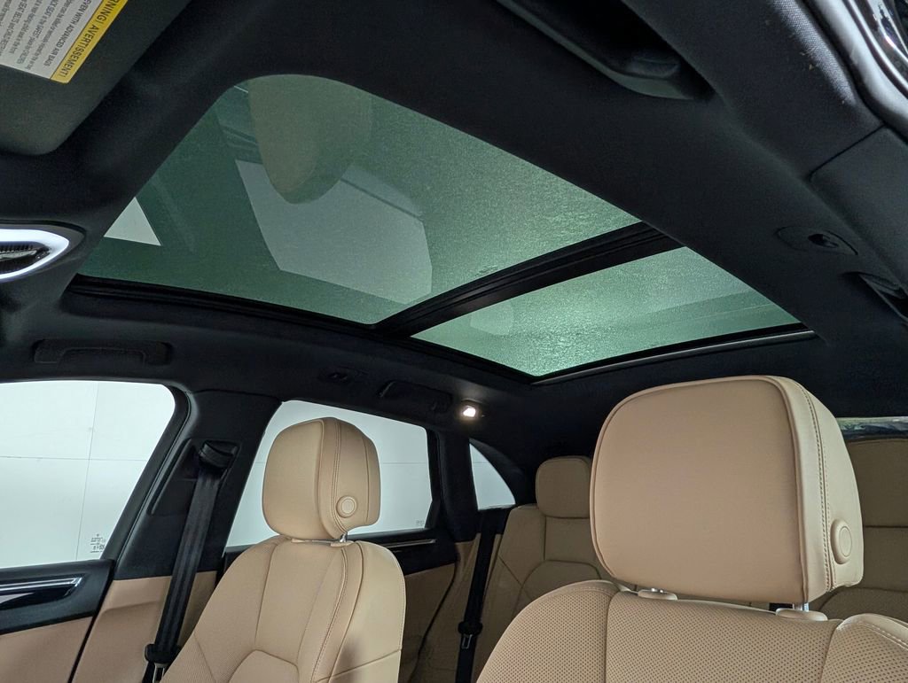 New 2026 Porsche Macan AWD/4WD image 30