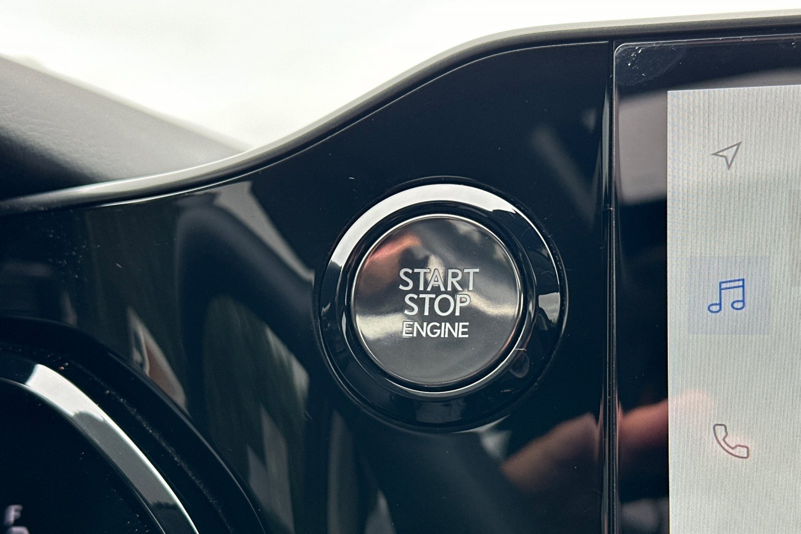 Used 2025 Lexus NX 350 AWD w/ Cold Area Package image 22