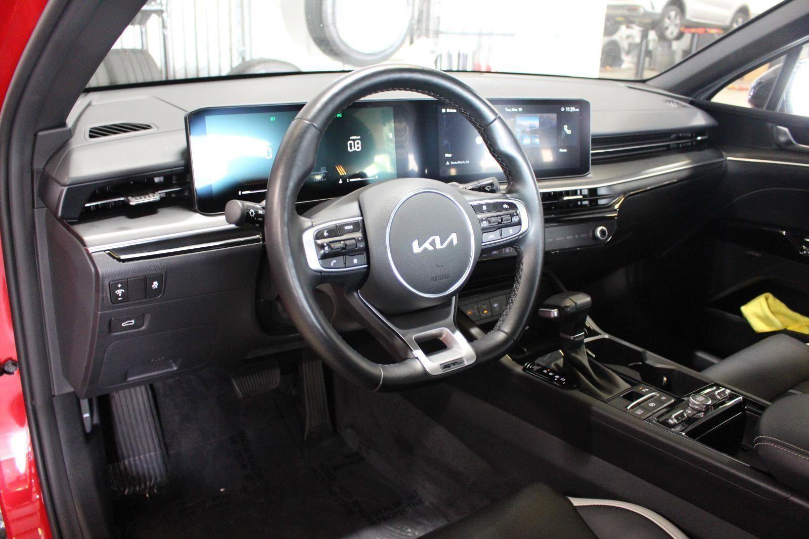 Certified 2025 Kia K5 GT-Line w/ GT-Line Premium Package image 18